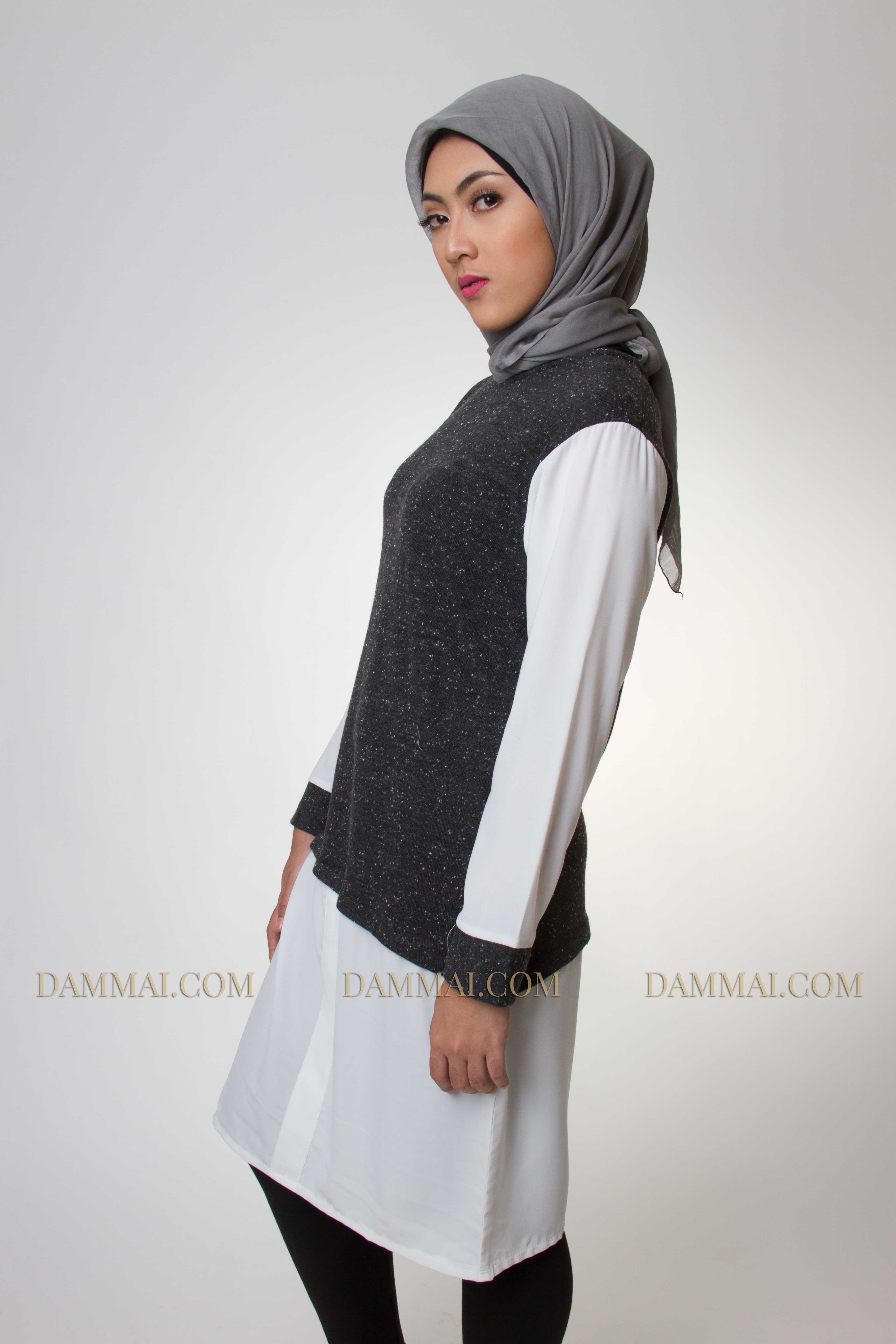 Grey White Muslim  Fashion  Tunik  DAMMAI
